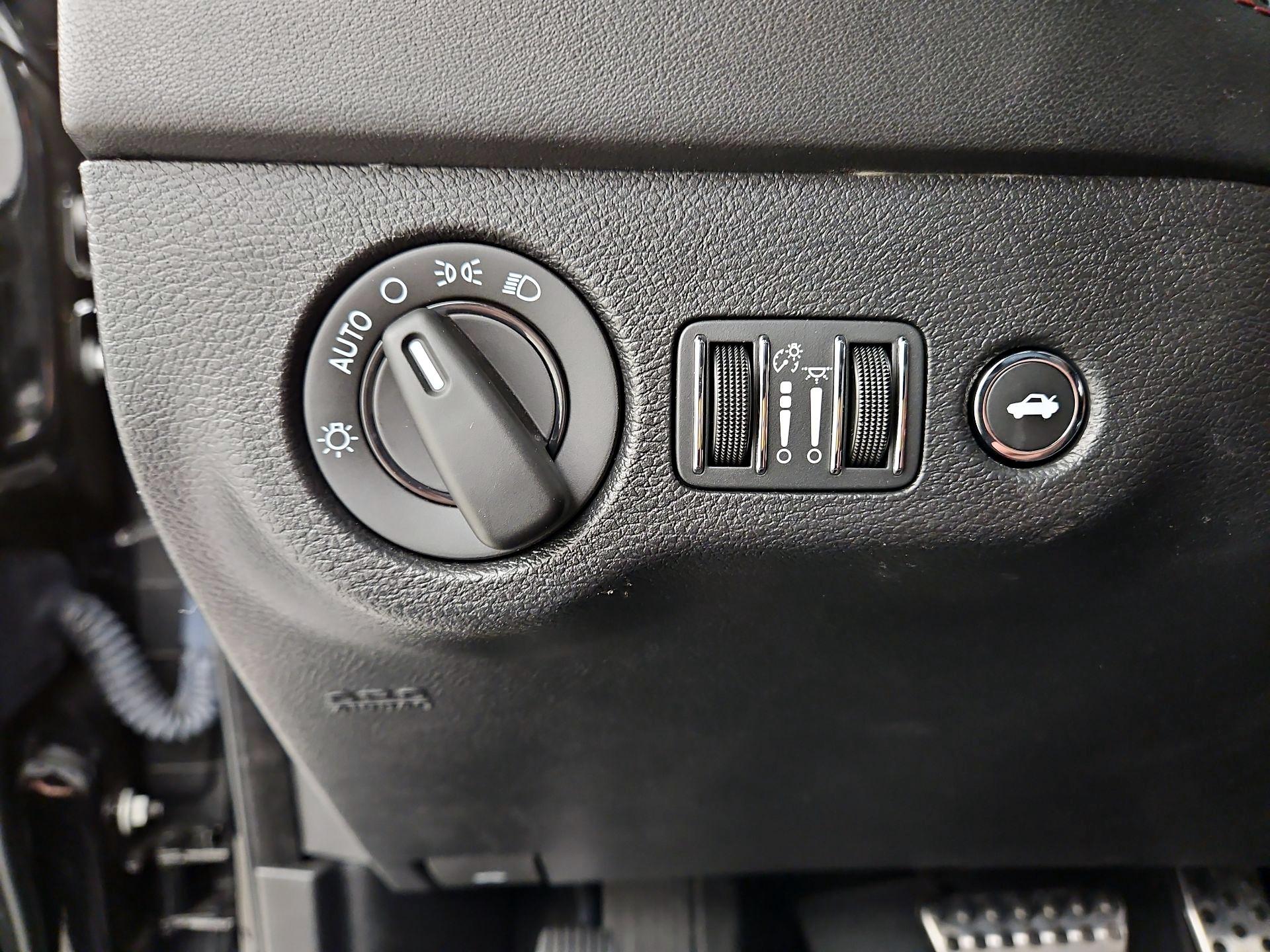 Thumbnail: 2022 Dodge Charger - 13