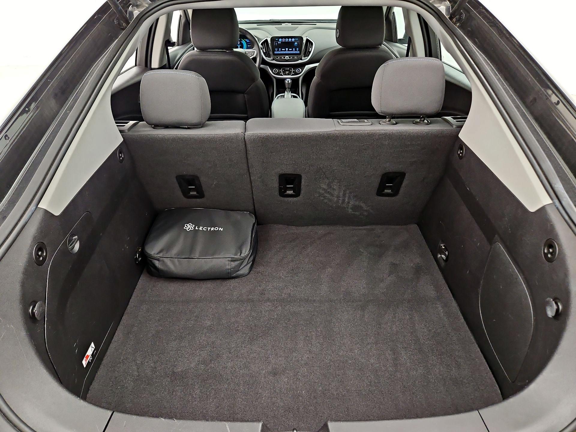 Thumbnail: 2017 Chevrolet Volt - 20