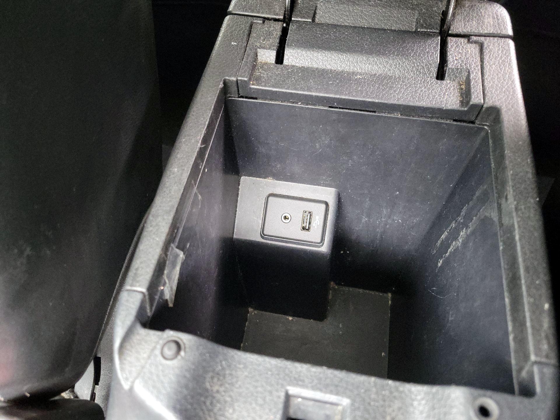 Thumbnail: 2017 Nissan Sentra - 19