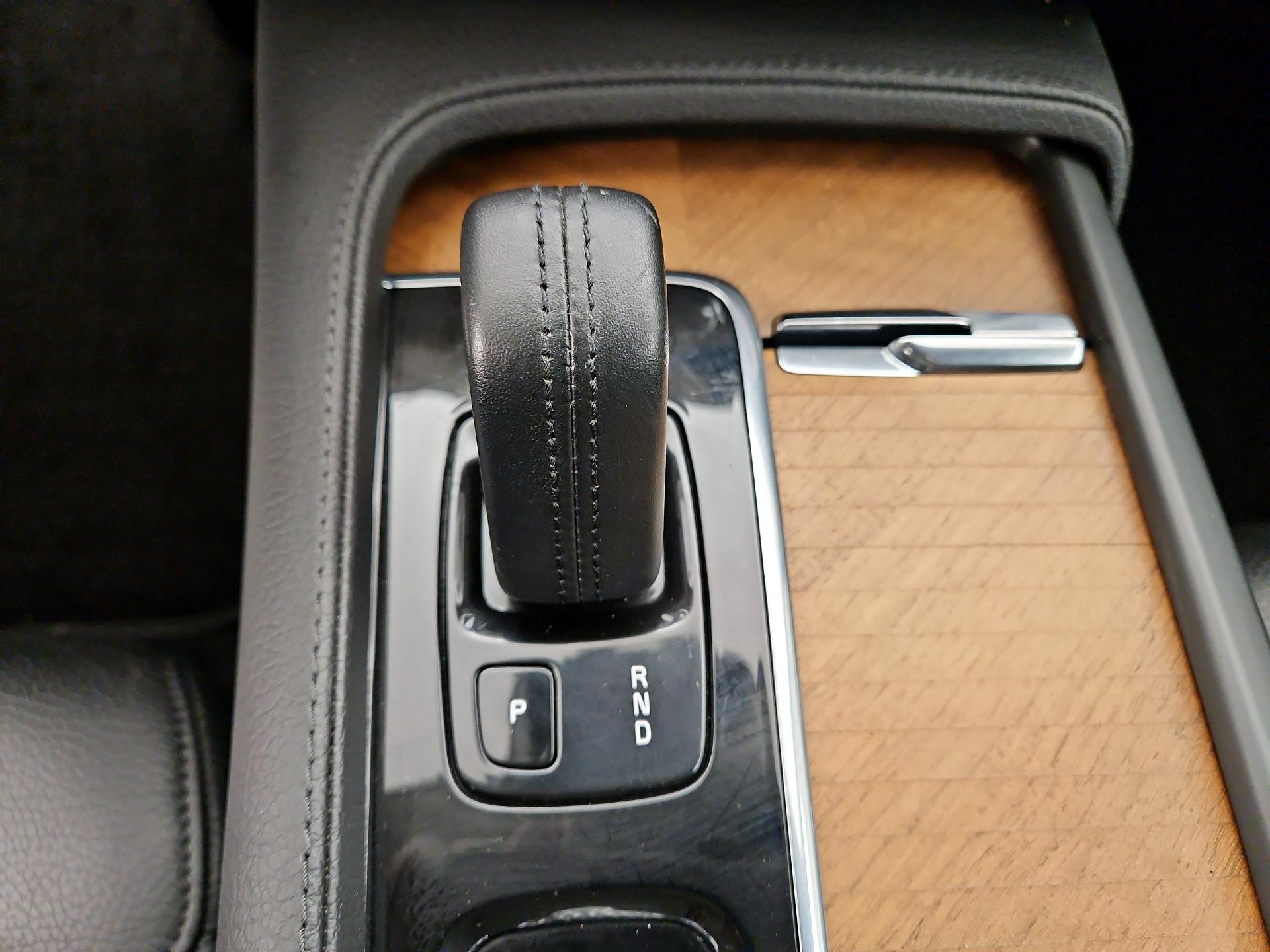 Thumbnail: 2021 Volvo XC90 - 18