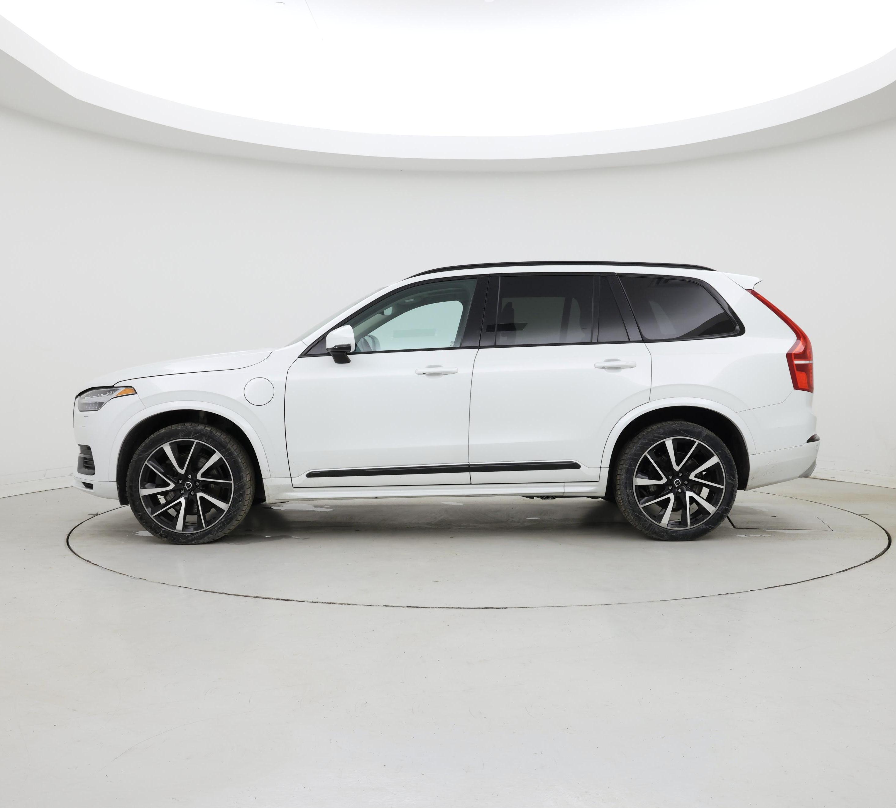 Thumbnail: 2021 Volvo XC90 - 3