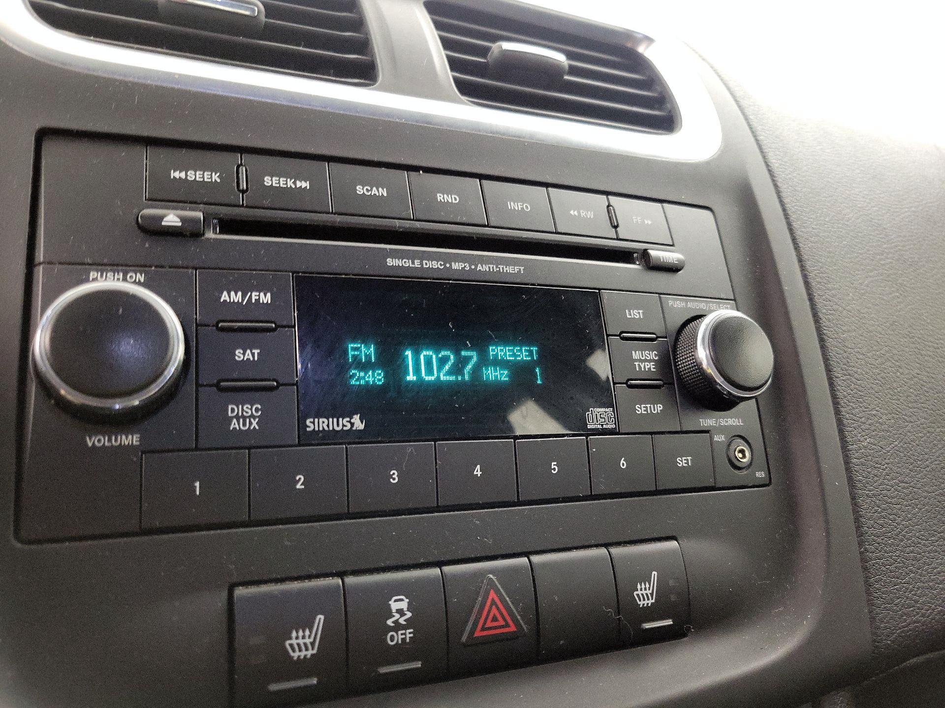 Thumbnail: 2014 Dodge Avenger - 14