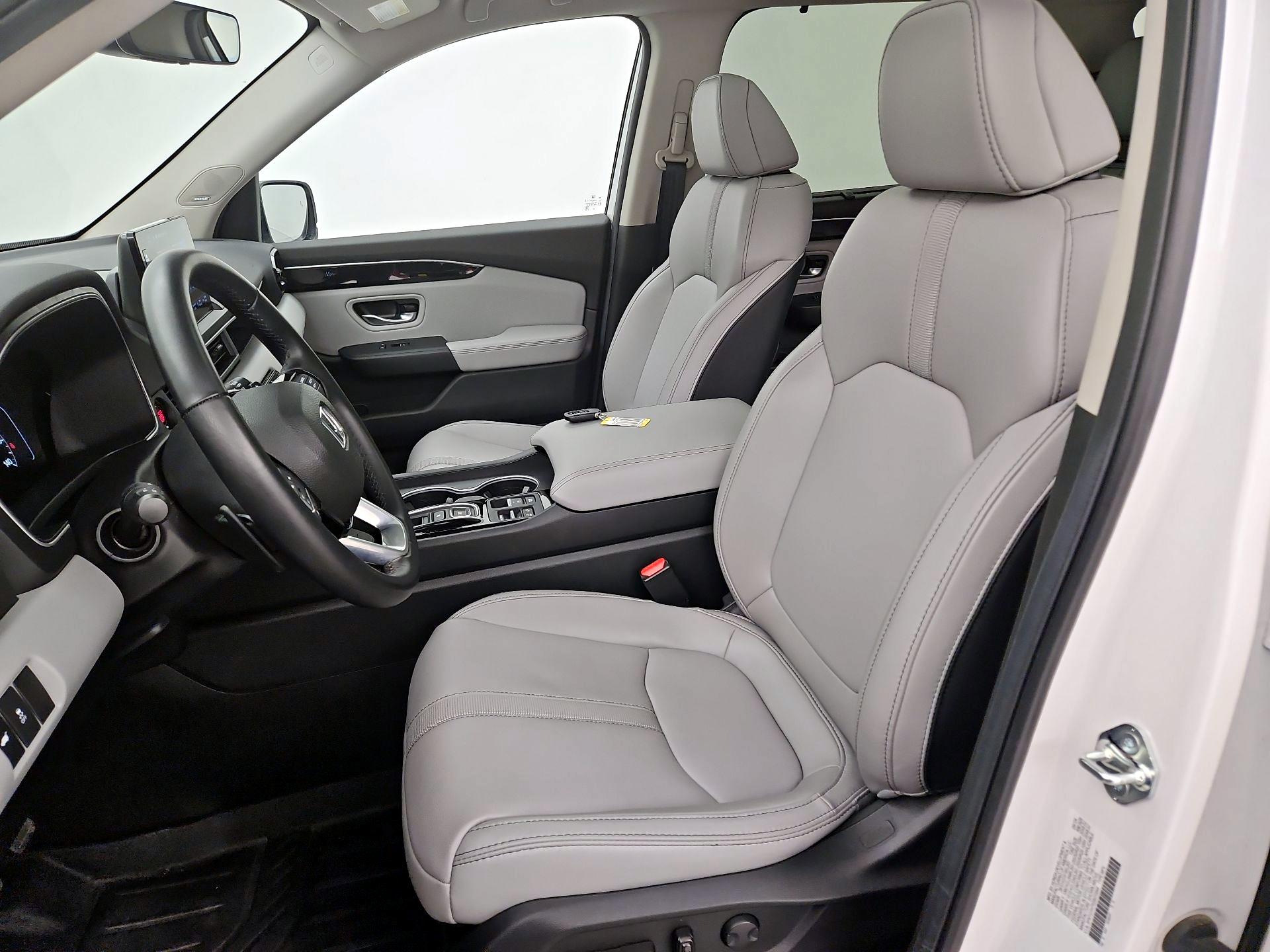 Thumbnail: 2025 Honda Pilot - 11