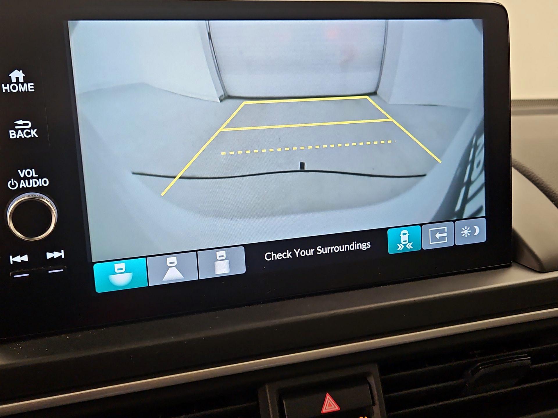 Thumbnail: 2025 Honda Pilot - 15