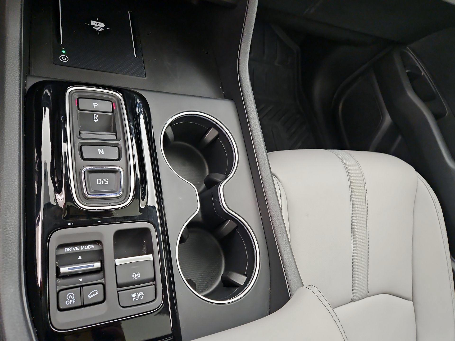 Thumbnail: 2025 Honda Pilot - 18