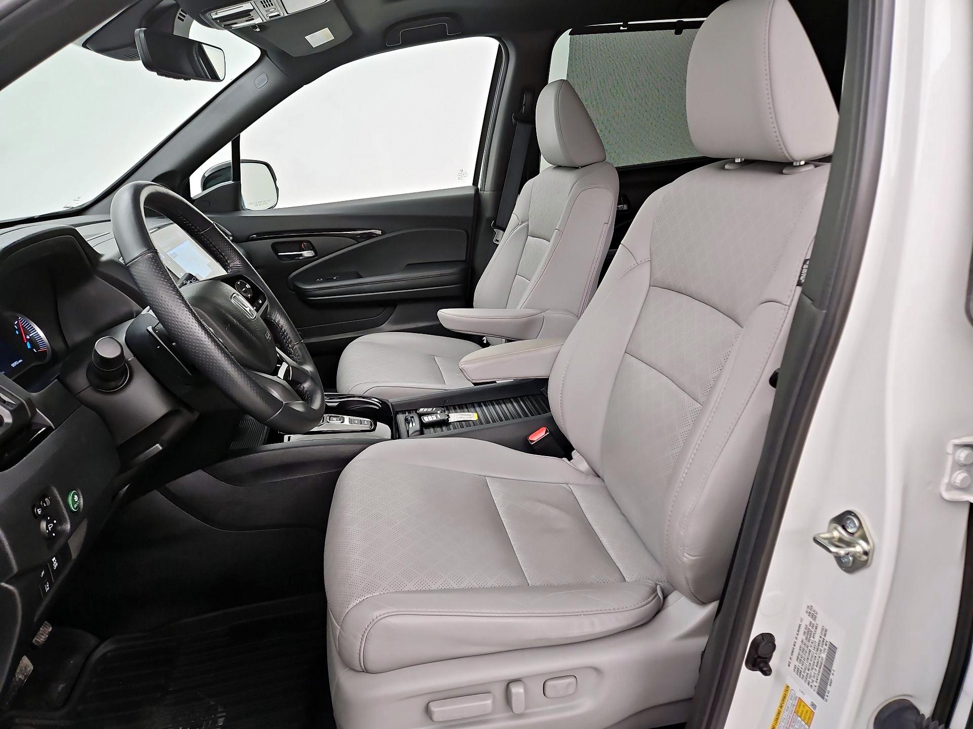 Thumbnail: 2021 Honda Passport - 11