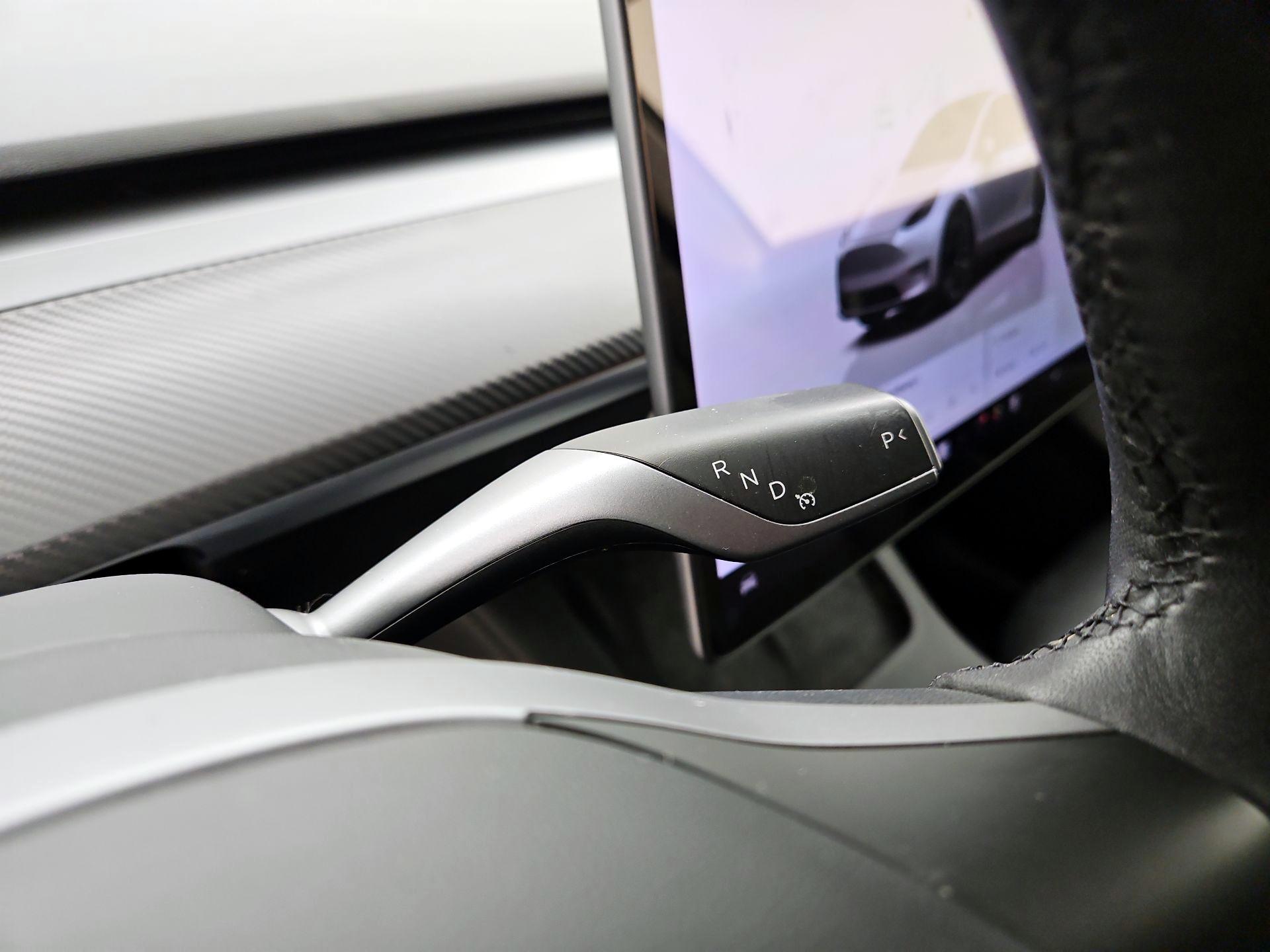 Thumbnail: 2022 Tesla Model Y - 17