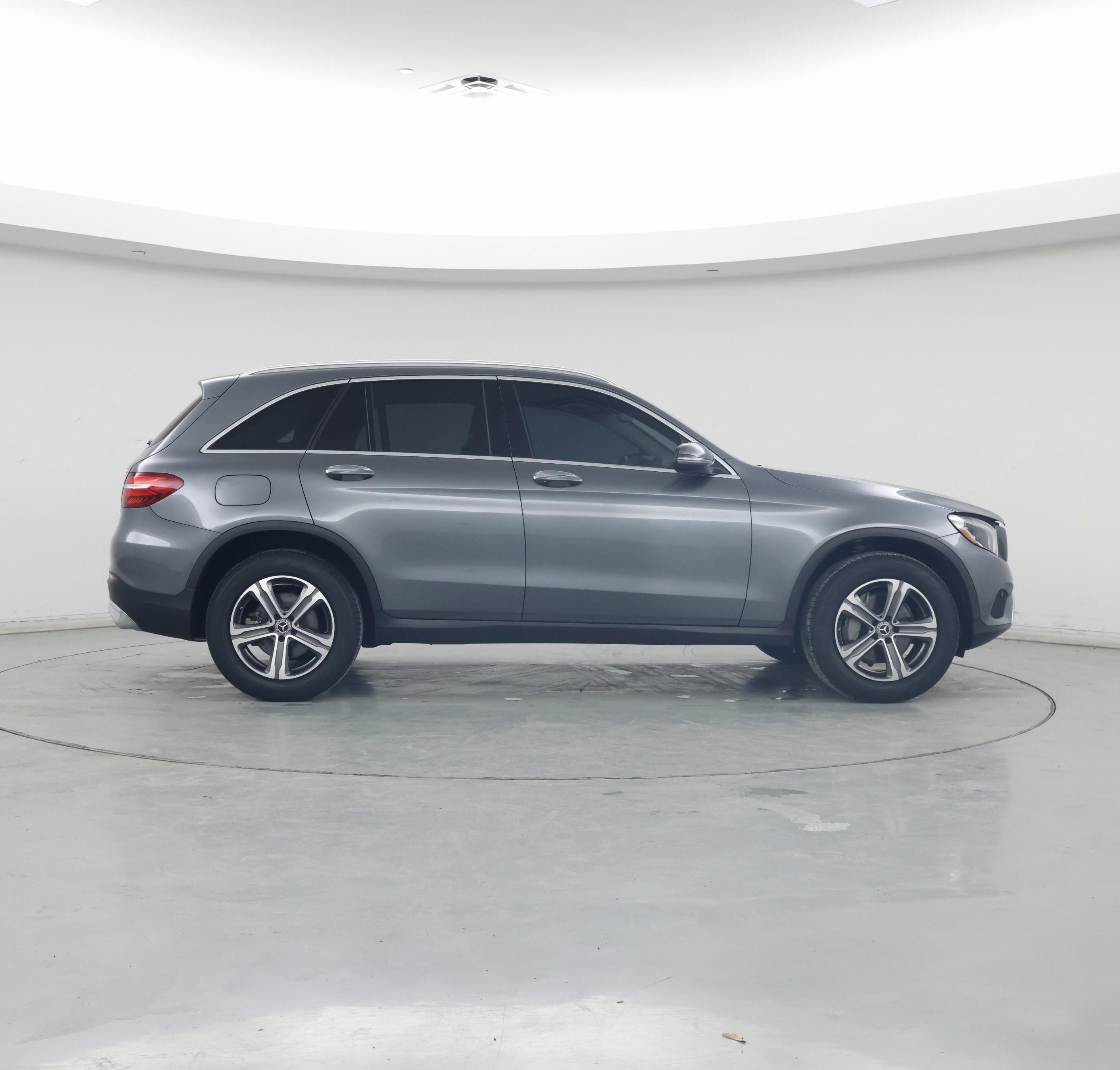 Thumbnail: 2019 Mercedes-Benz GLC - 7