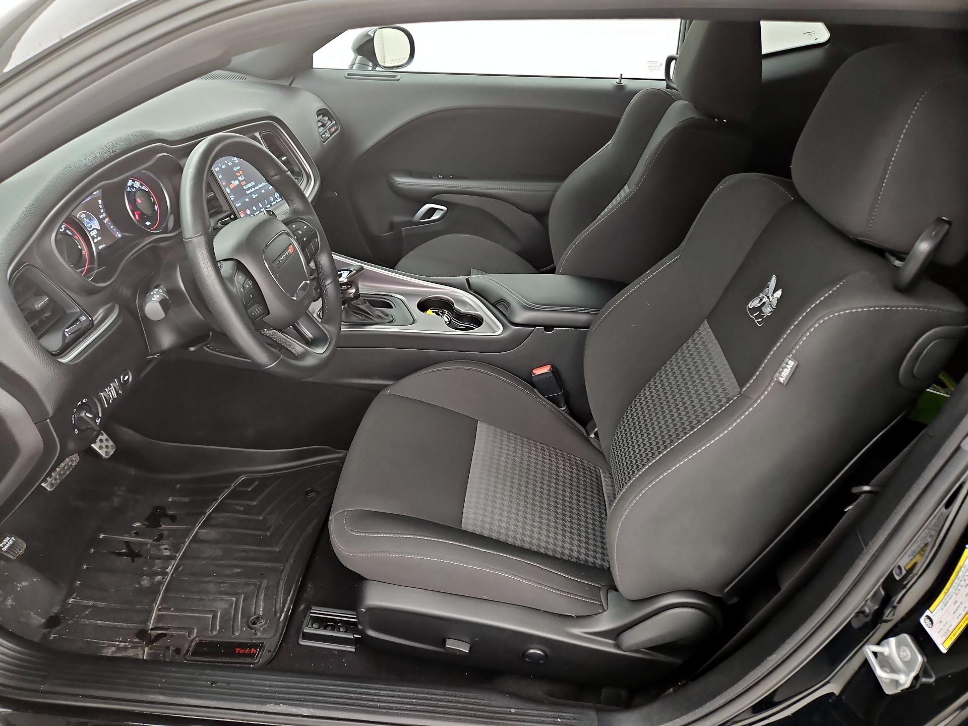 Thumbnail: 2022 Dodge Challenger - 11