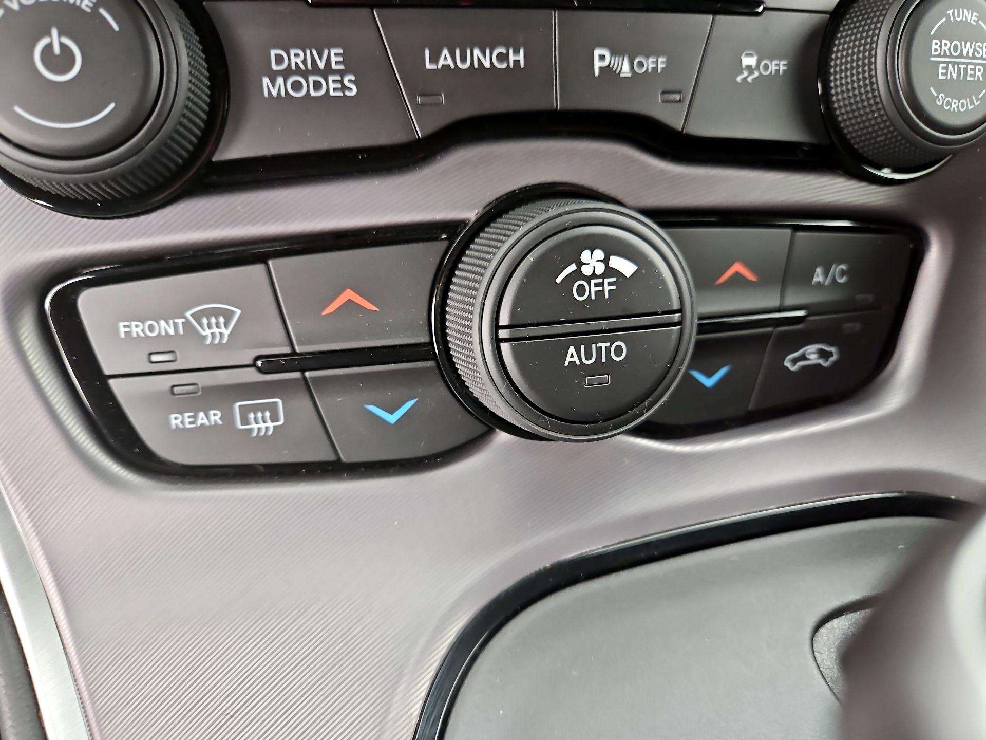 Thumbnail: 2022 Dodge Challenger - 16