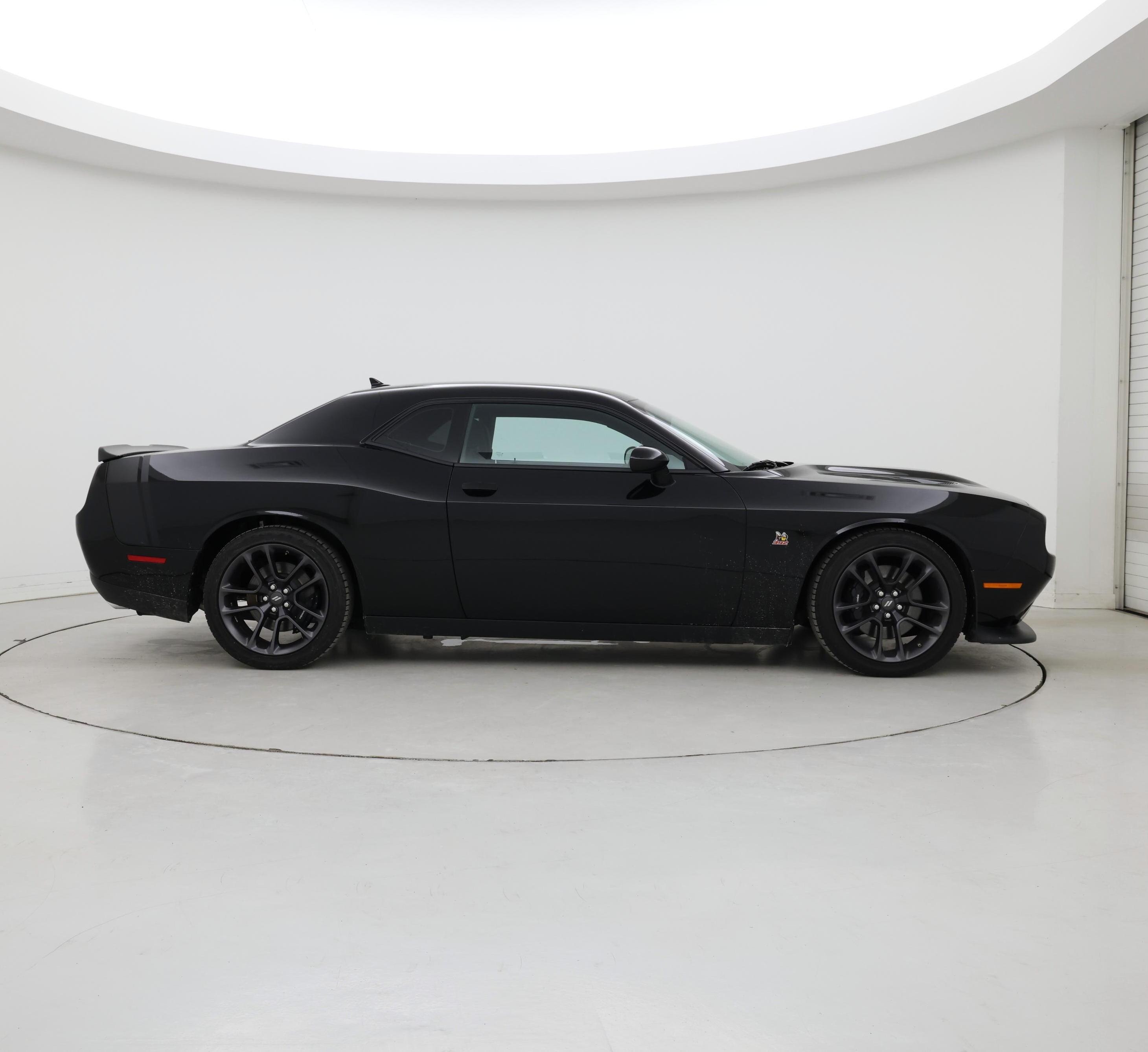 Thumbnail: 2022 Dodge Challenger - 7