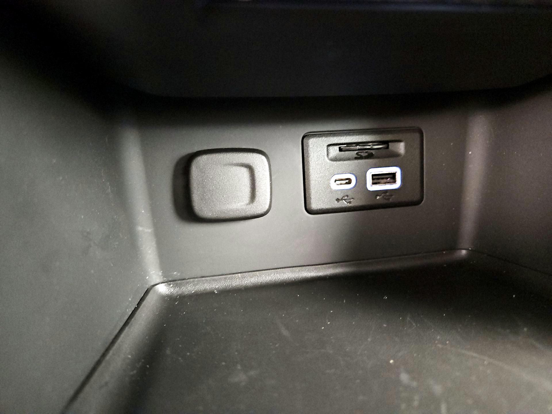 Thumbnail: 2022 GMC Acadia - 18