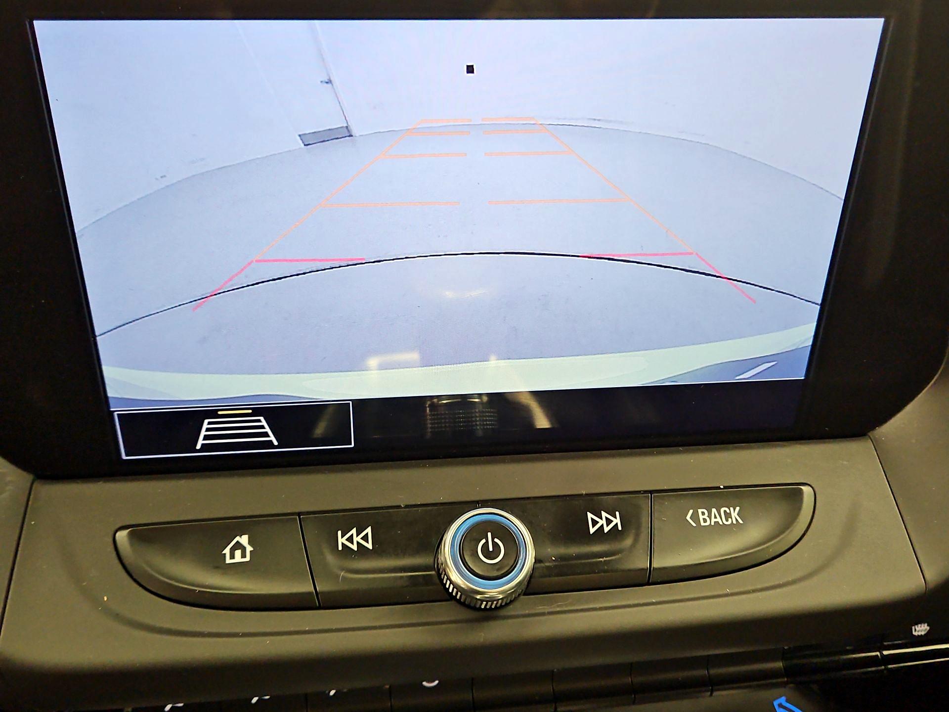 Thumbnail: 2020 Chevrolet Camaro - 15