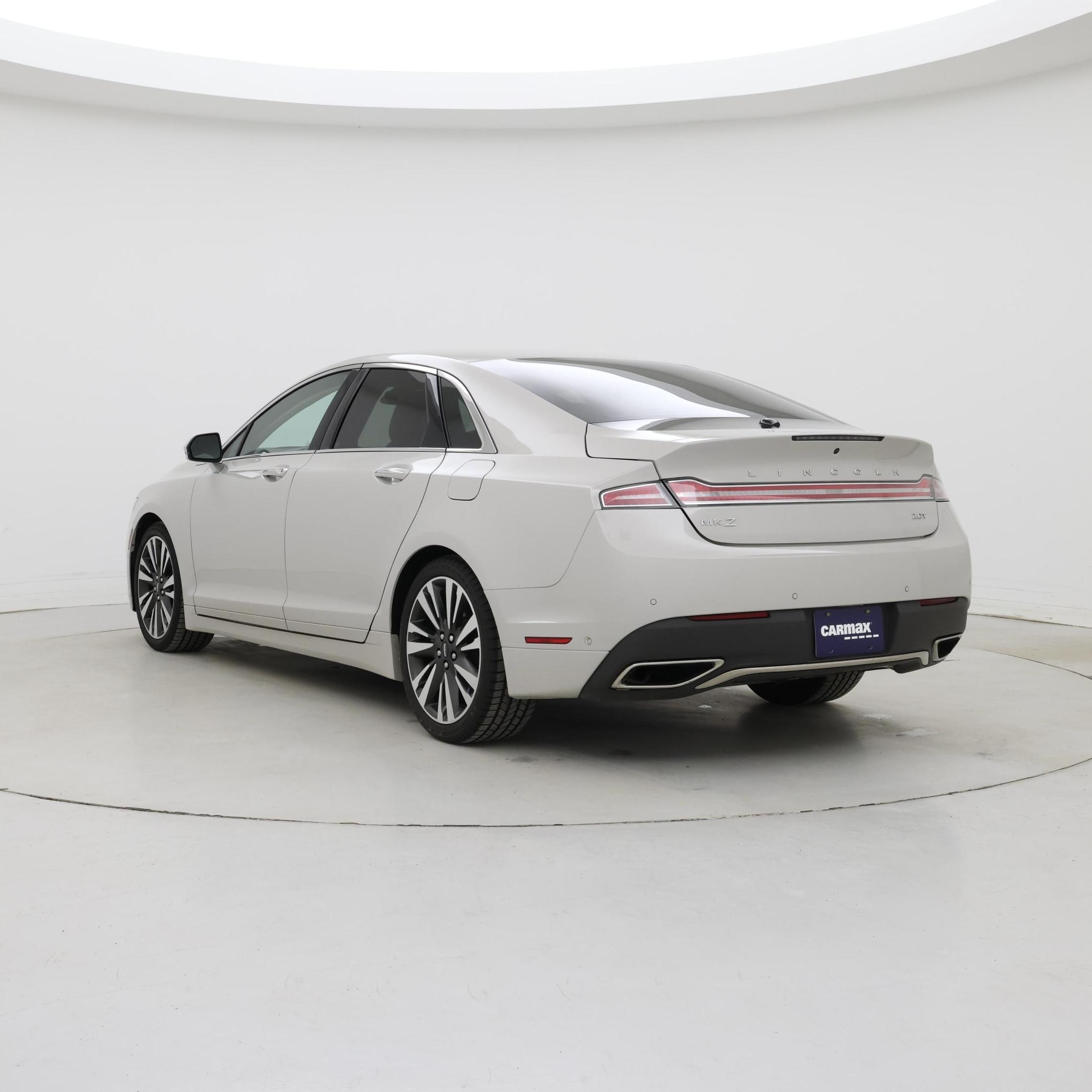 Thumbnail: 2019 Lincoln MKZ - 2