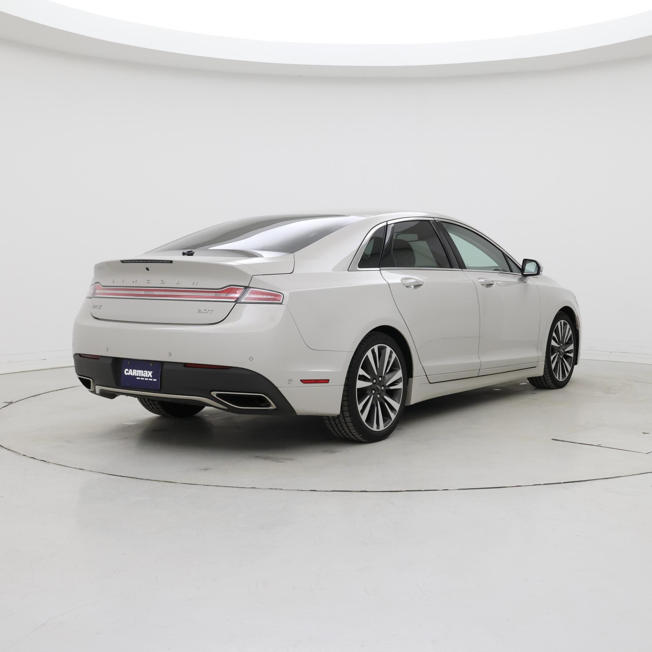 Thumbnail: 2019 Lincoln MKZ - 8