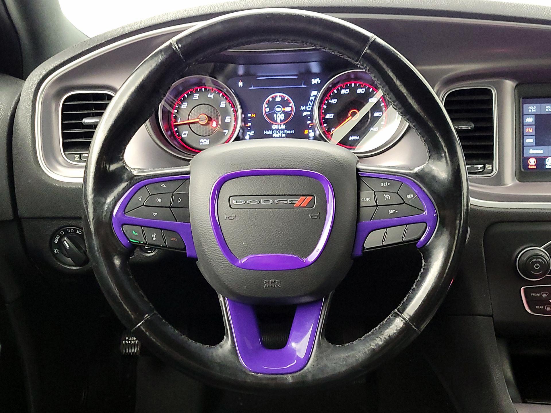 Thumbnail: 2019 Dodge Charger - 10