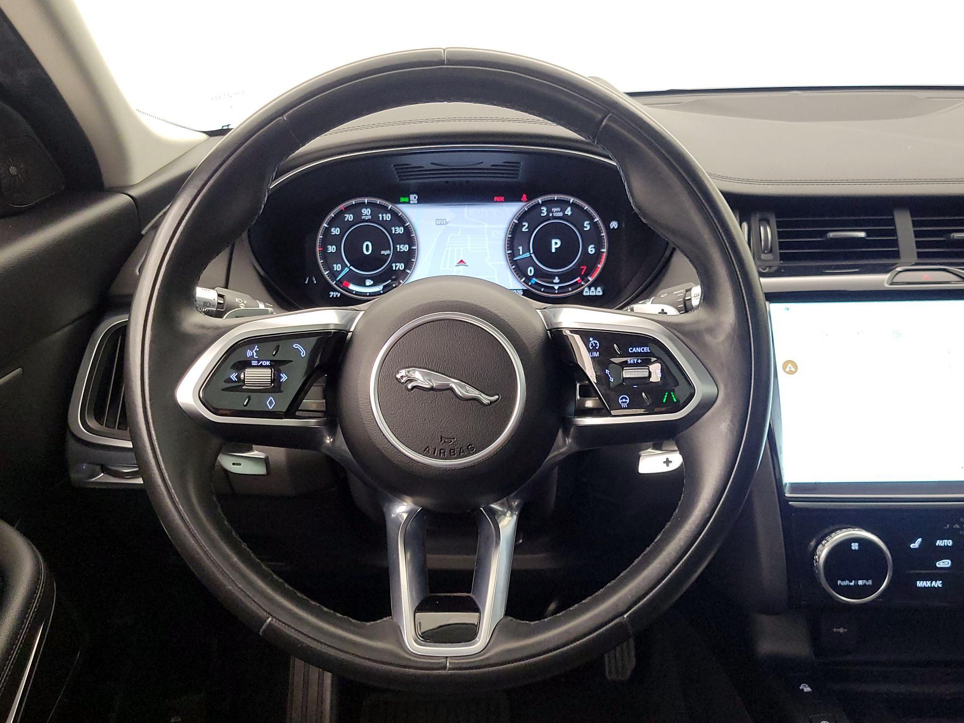 Thumbnail: 2021 Jaguar E-Pace - 10