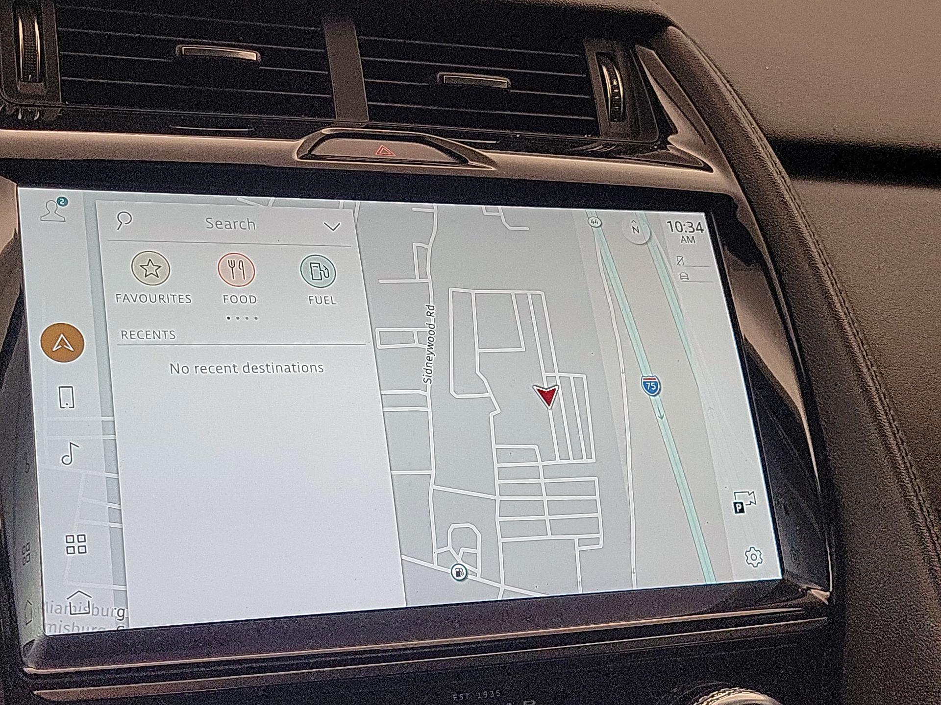 Thumbnail: 2021 Jaguar E-Pace - 14