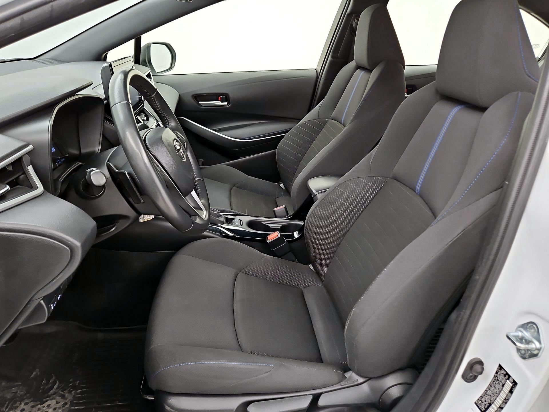 Thumbnail: 2022 Toyota Corolla - 11