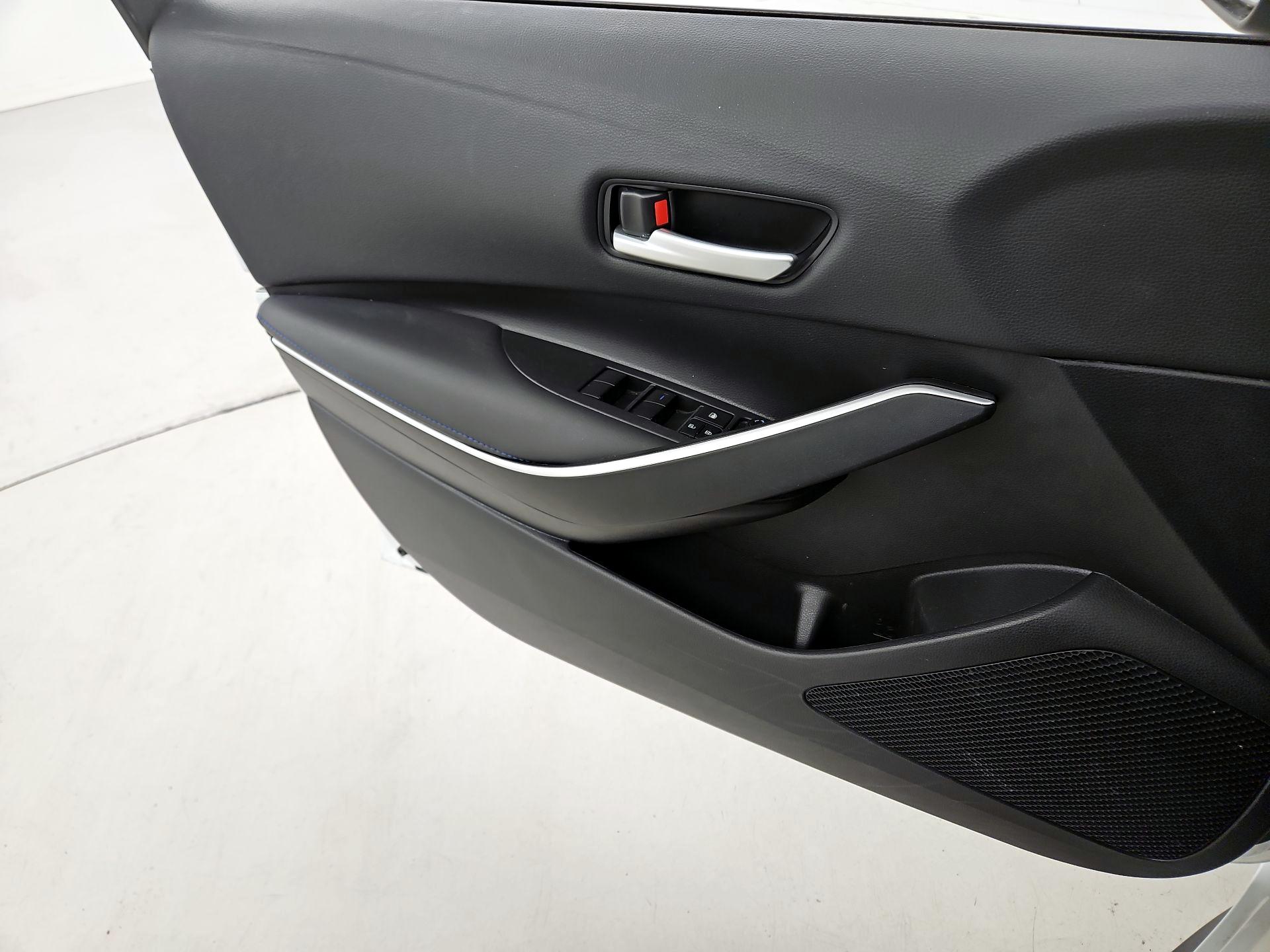 Thumbnail: 2022 Toyota Corolla - 12