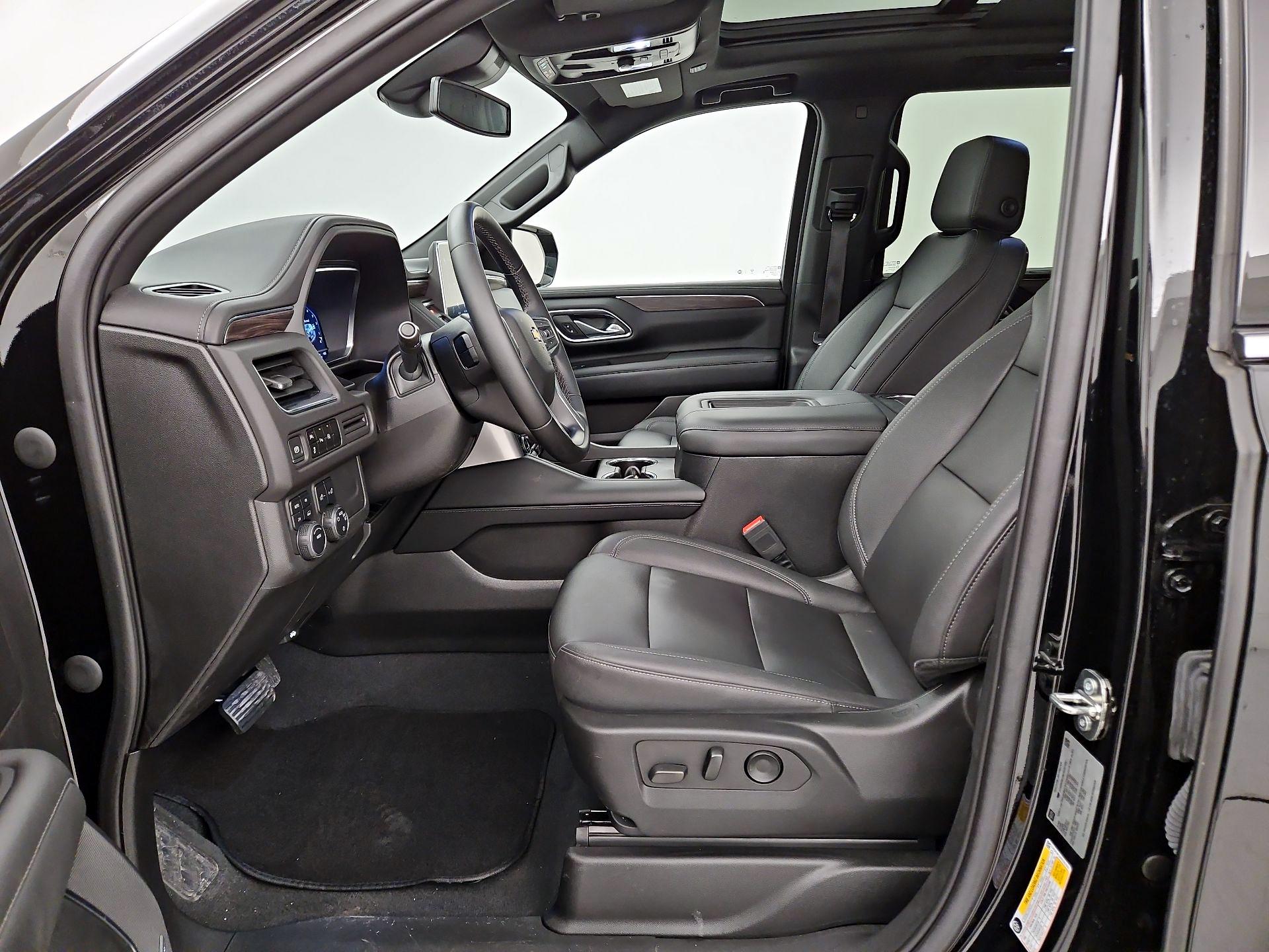 Thumbnail: 2023 Chevrolet Tahoe - 11