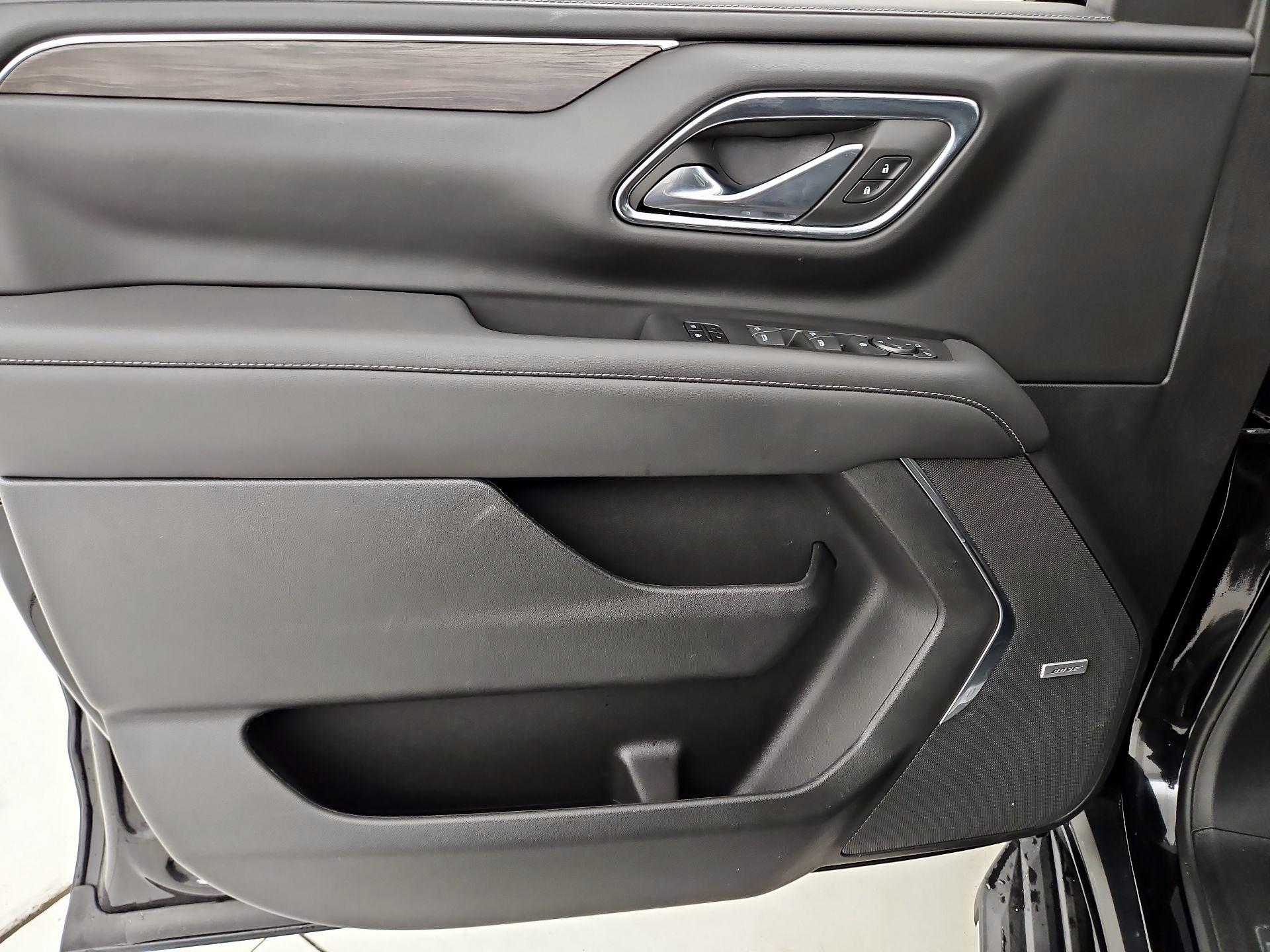 Thumbnail: 2023 Chevrolet Tahoe - 12