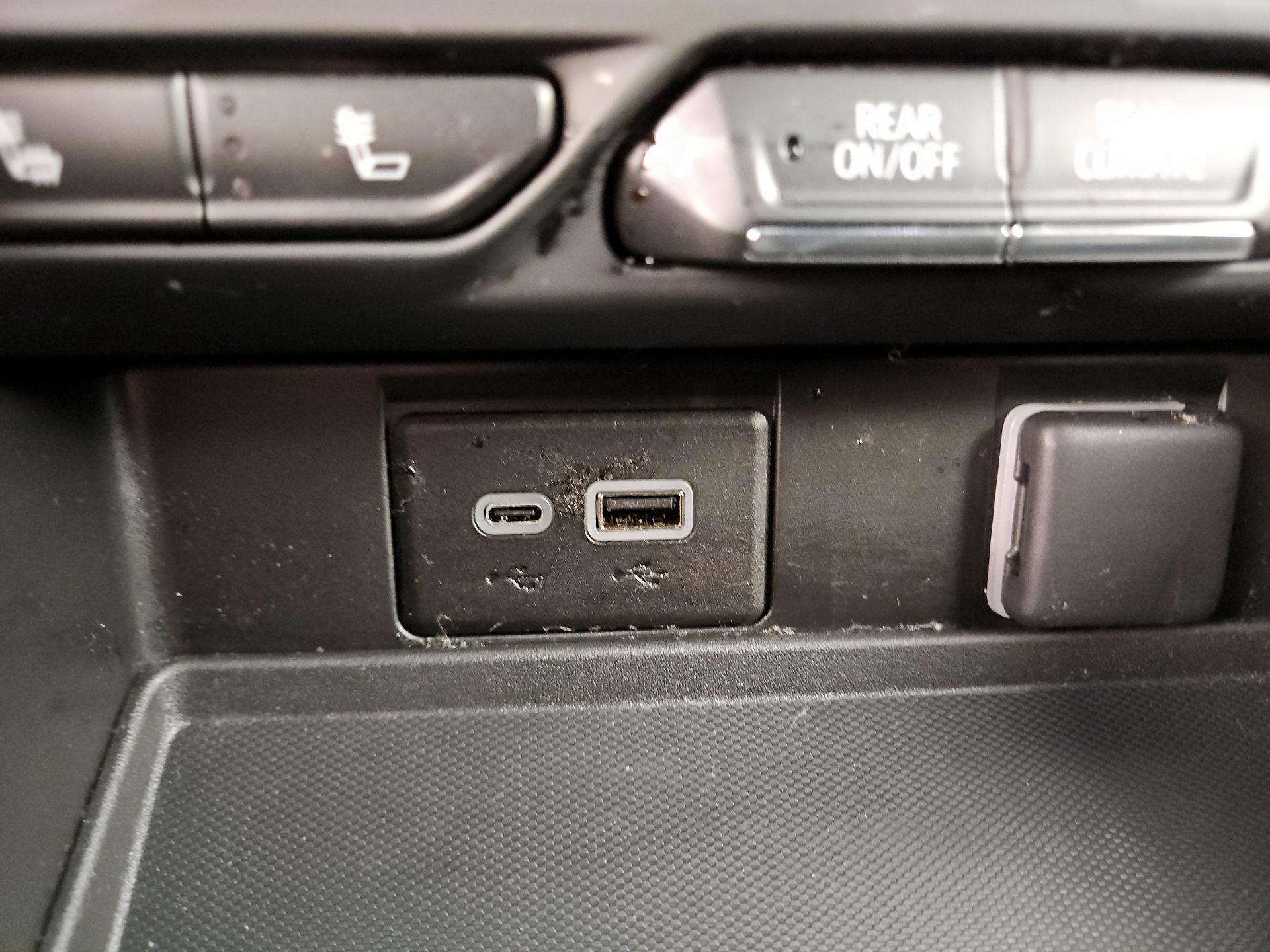 Thumbnail: 2023 Chevrolet Tahoe - 18