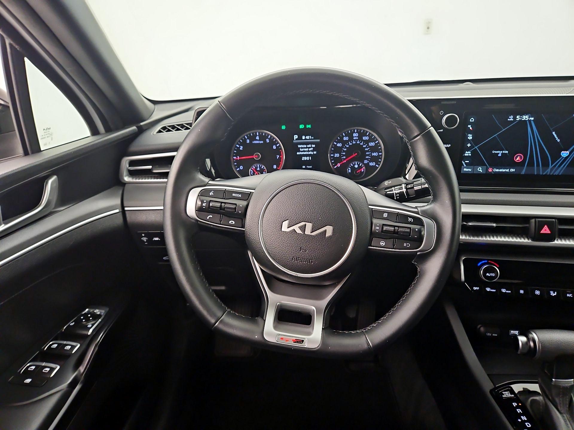 Thumbnail: 2022 Kia K5 - 10