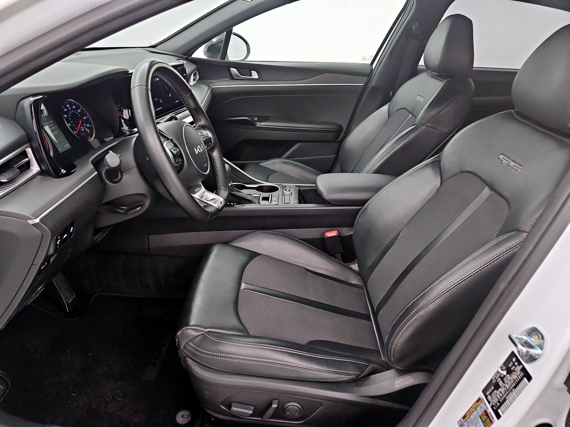 Thumbnail: 2022 Kia K5 - 11