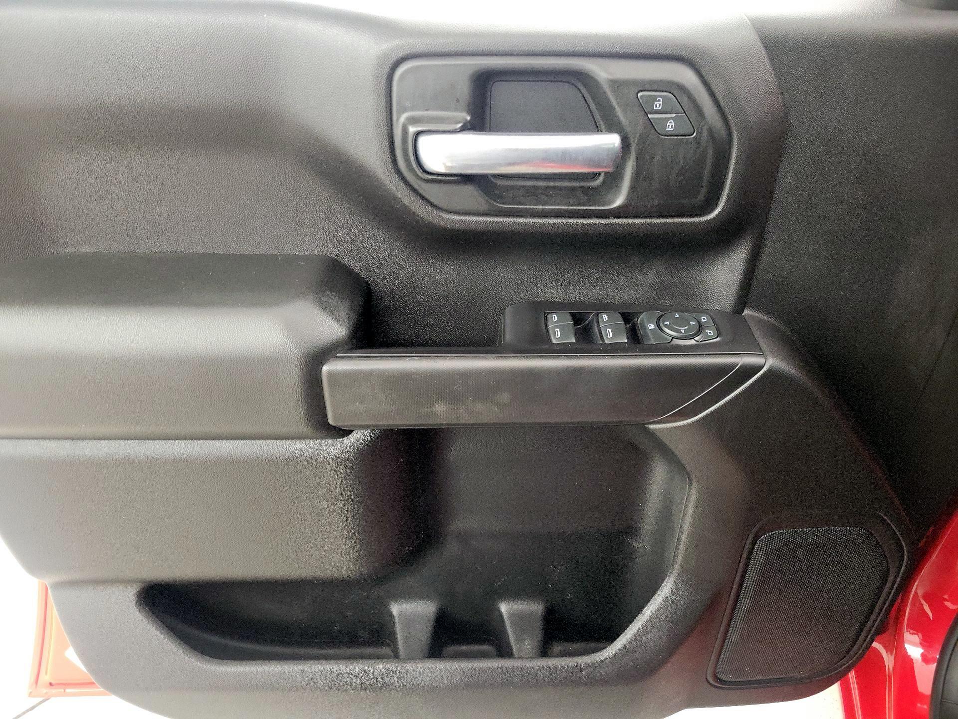 Thumbnail: 2019 Chevrolet Silverado 1500 - 12