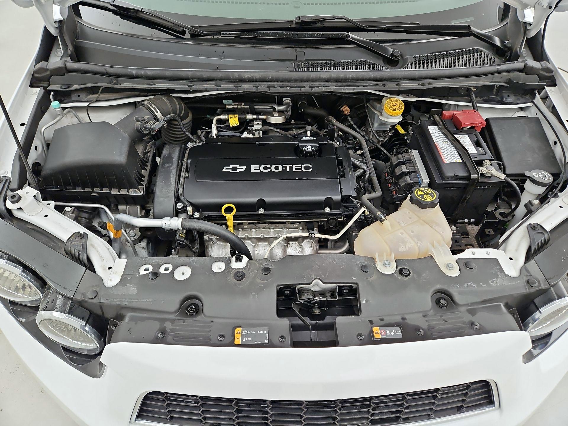 Thumbnail: 2015 Chevrolet Sonic - 20