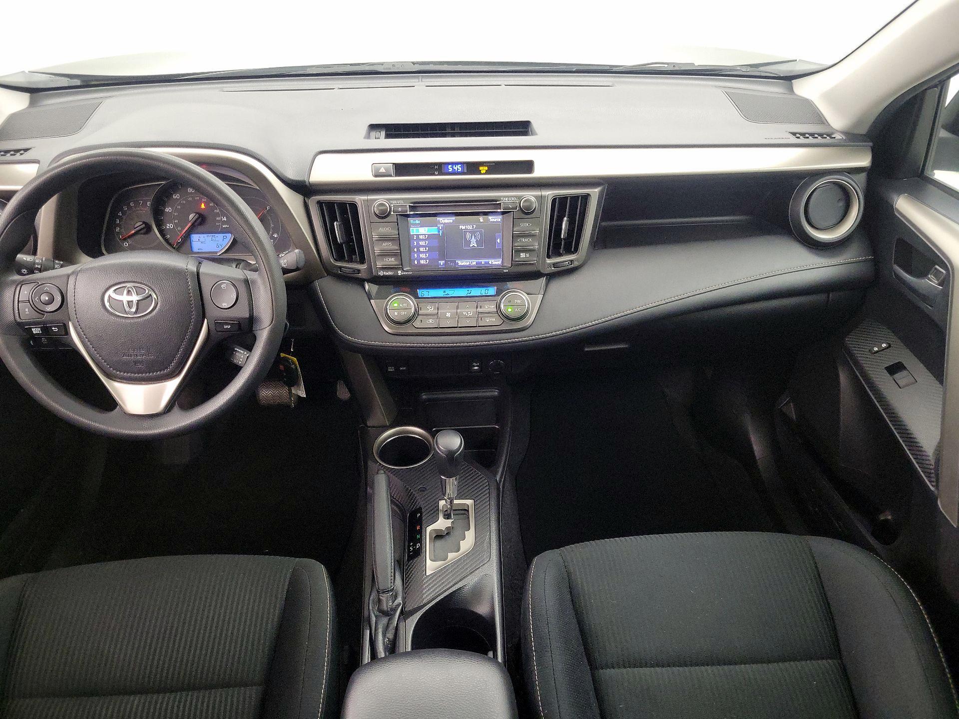 Thumbnail: 2015 Toyota RAV4 - 9