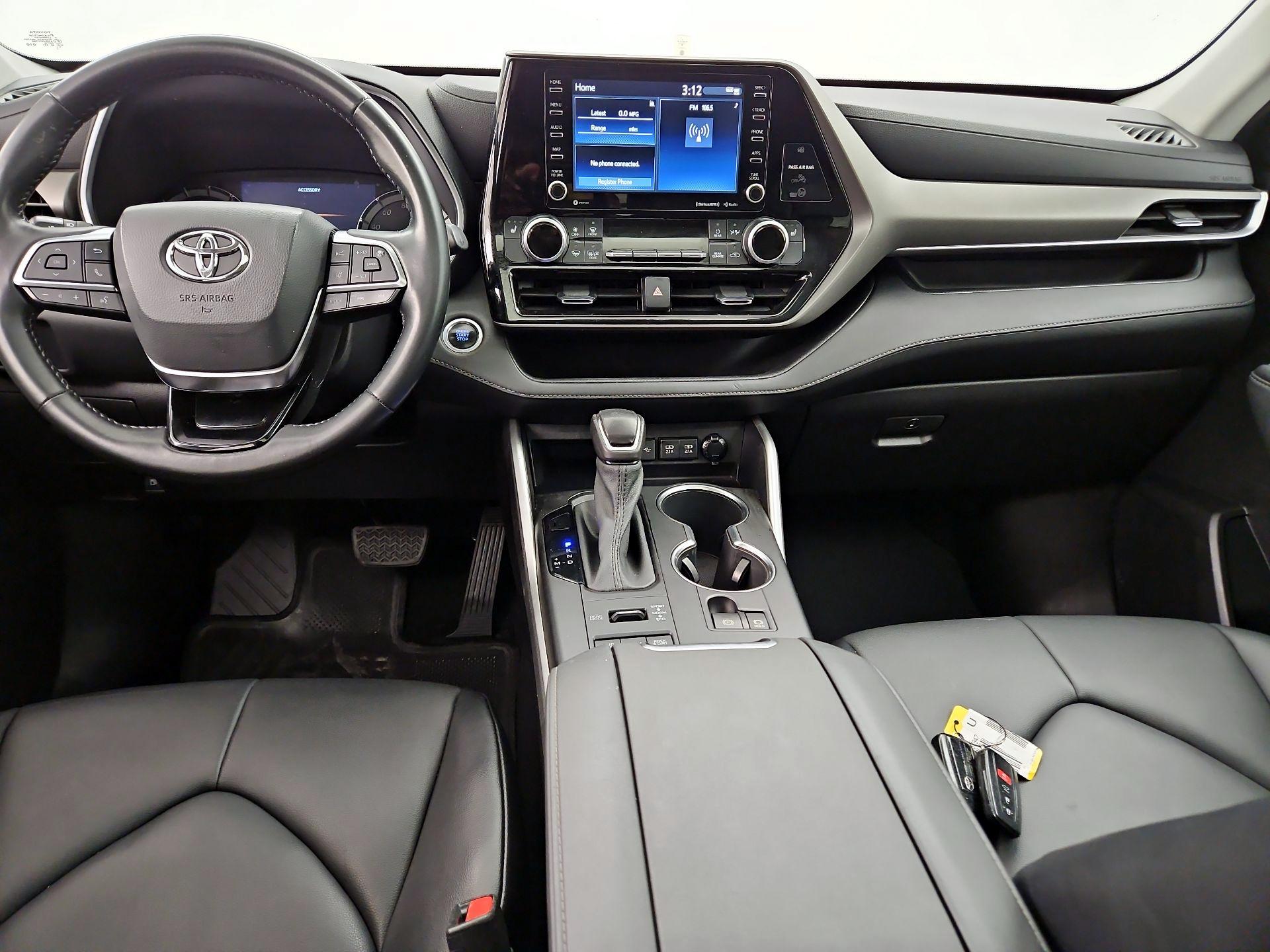 Thumbnail: 2021 Toyota Highlander - 9