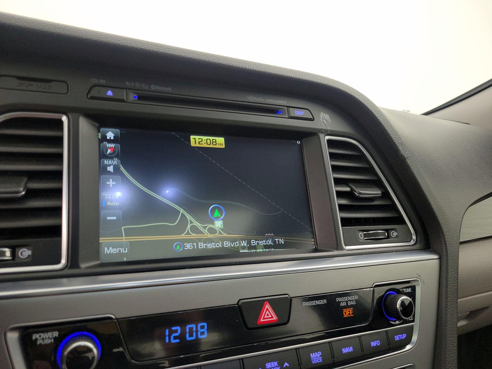 Thumbnail: 2015 Hyundai Sonata - 14