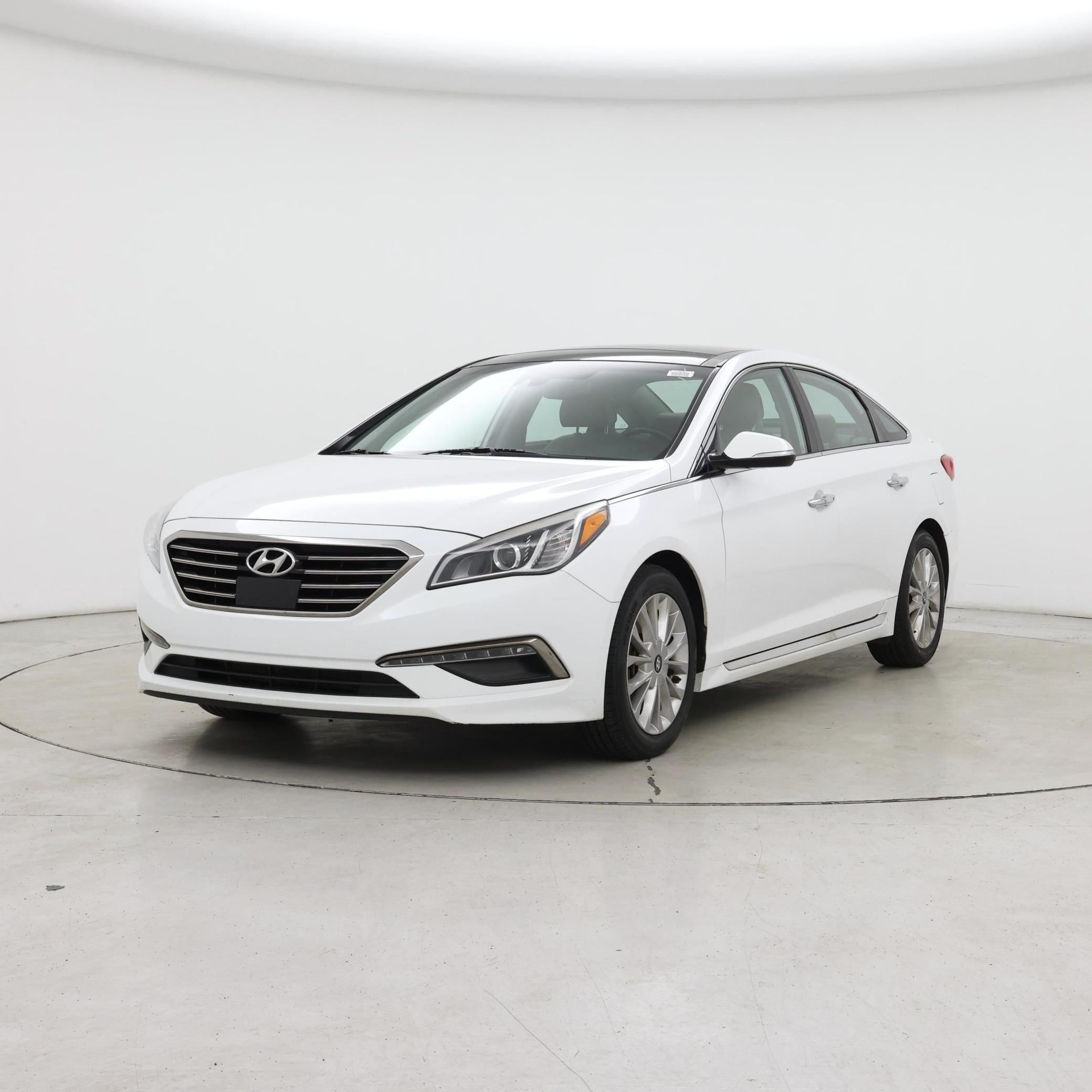 Thumbnail: 2015 Hyundai Sonata - 4
