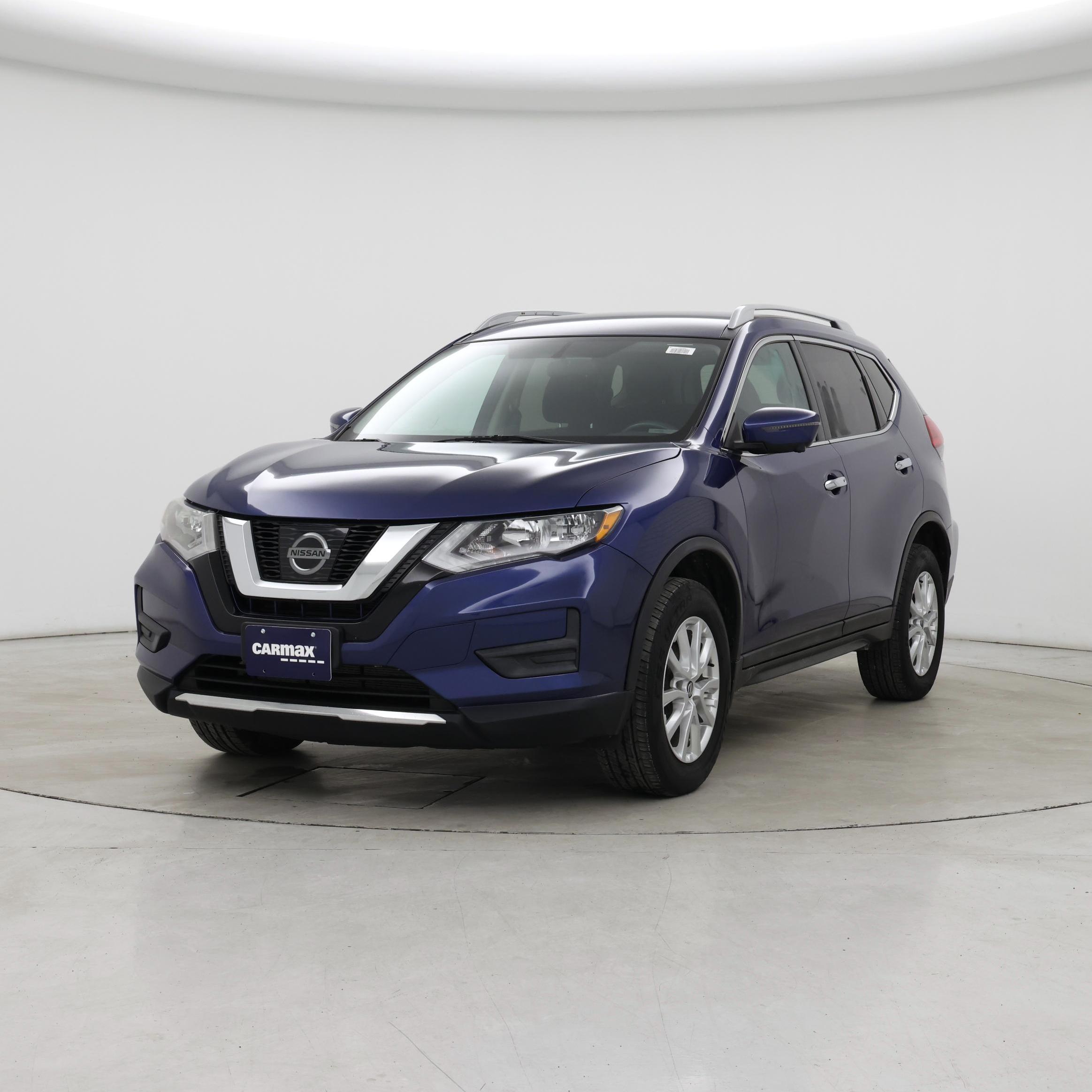 Thumbnail: 2017 Nissan Rogue - 4