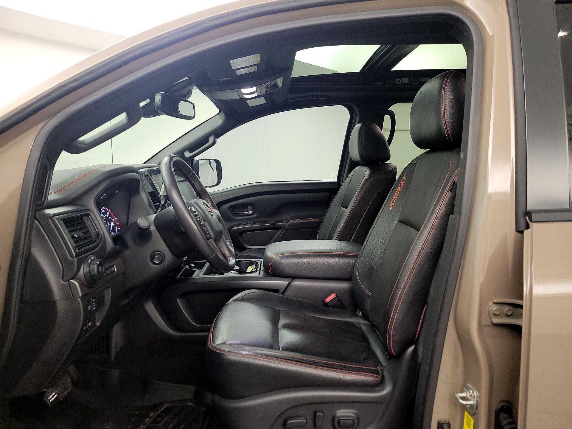 Thumbnail: 2021 Nissan Titan - 11