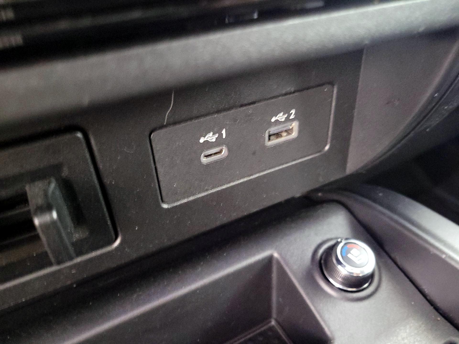 Thumbnail: 2021 Nissan Titan - 19