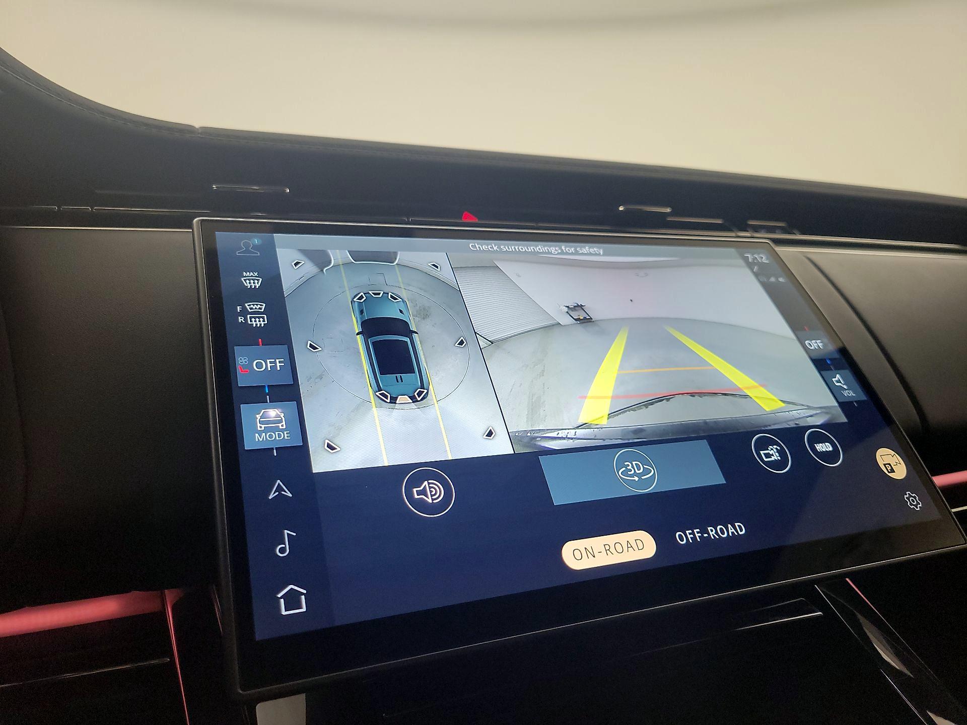 Thumbnail: 2024 Land Rover Range Rover Sport - 15