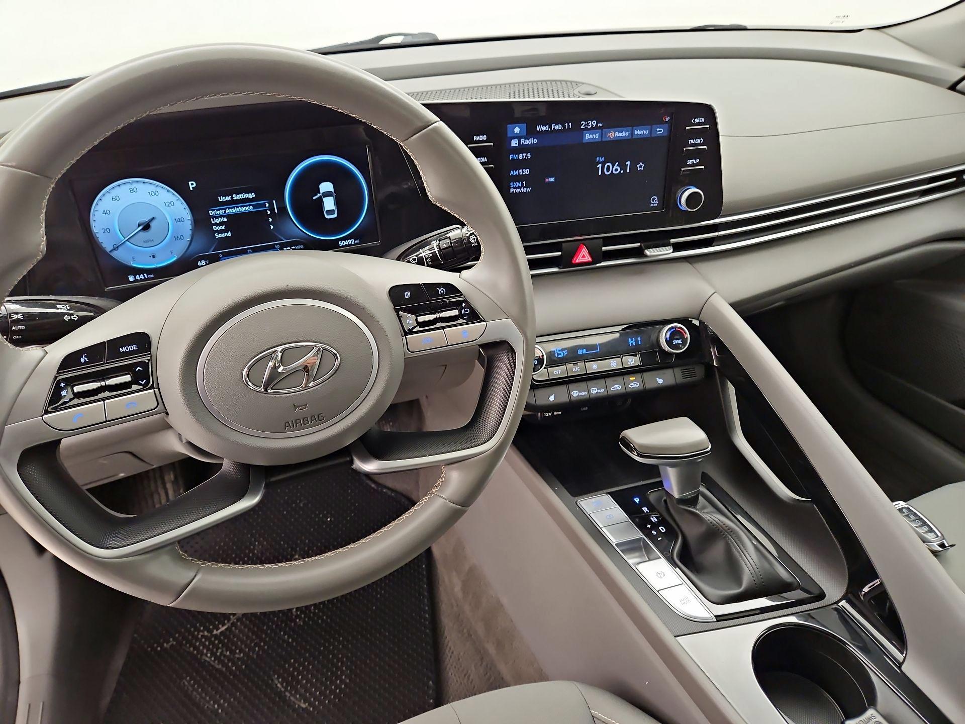 Thumbnail: 2022 Hyundai Elantra - 9