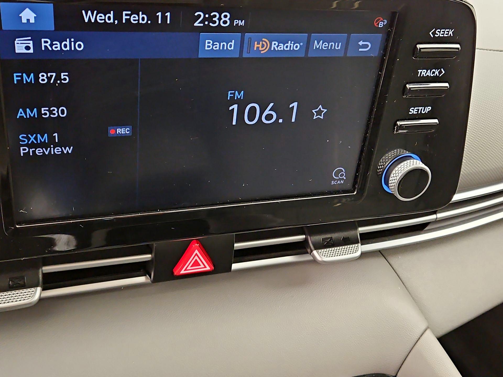 Thumbnail: 2022 Hyundai Elantra - 15