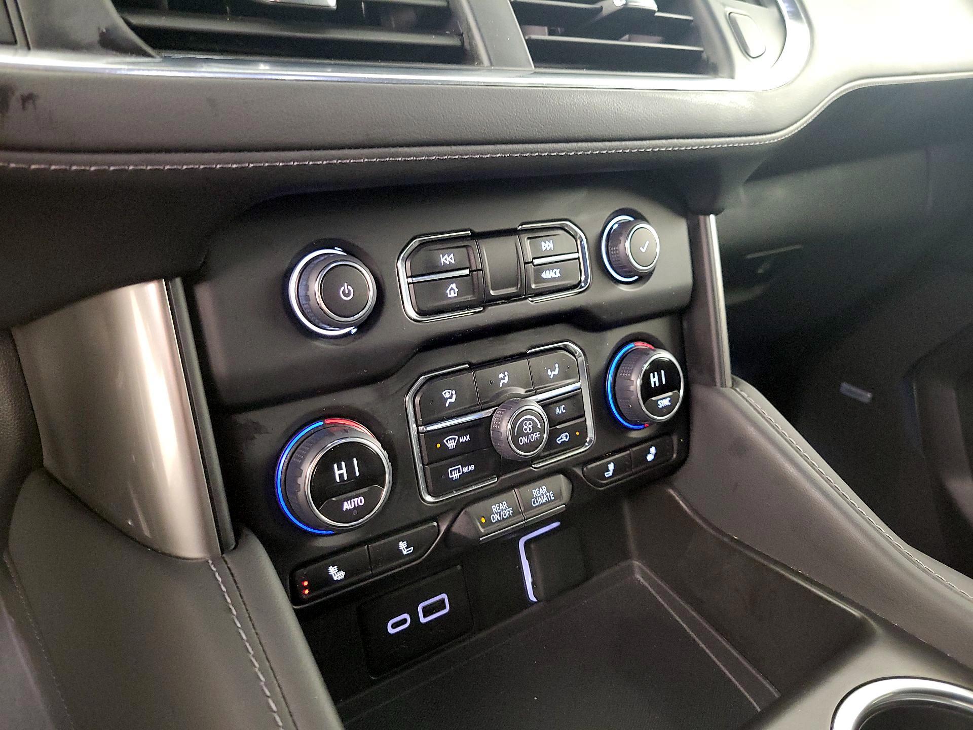 Thumbnail: 2024 Chevrolet Suburban - 16