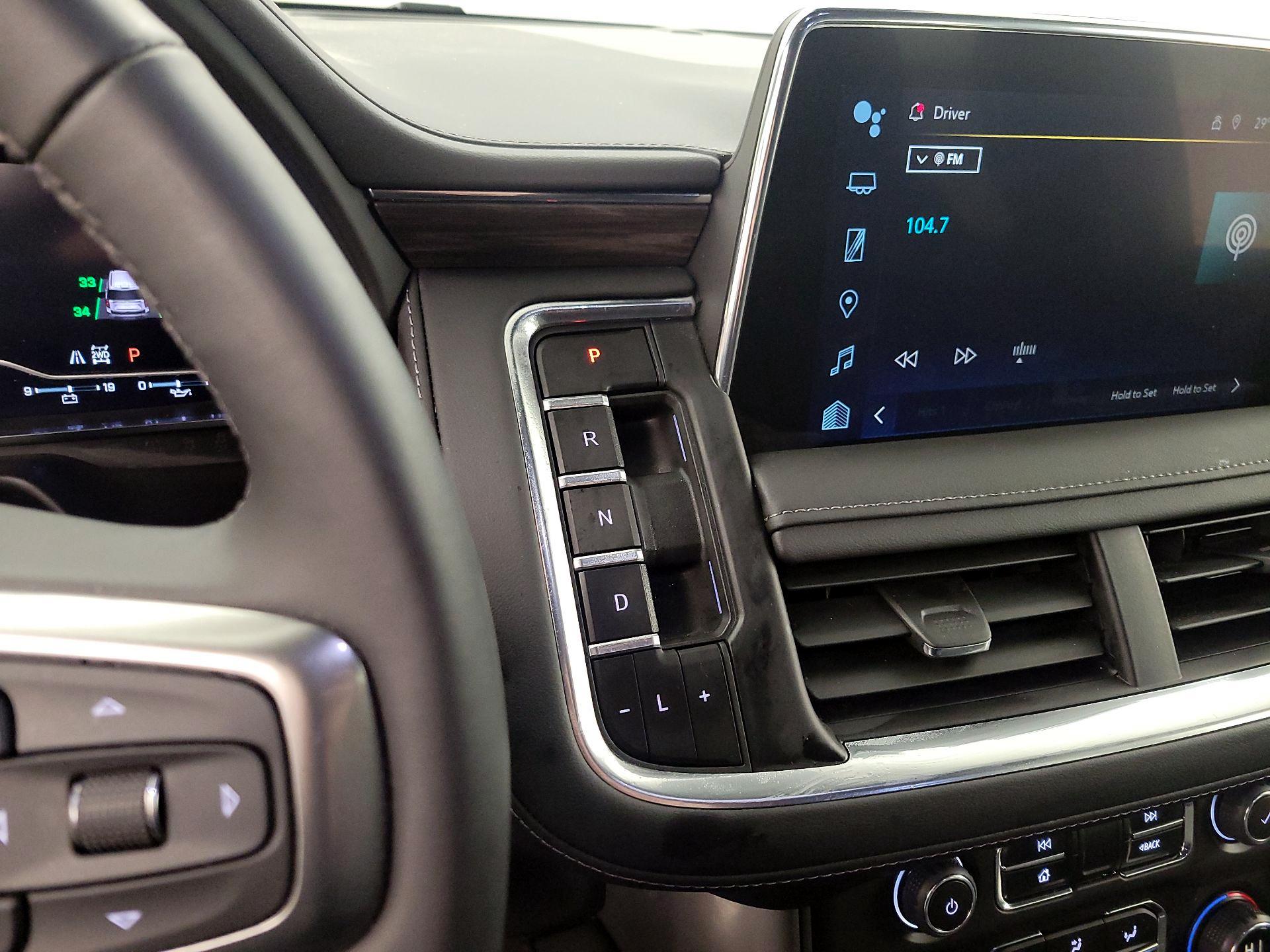 Thumbnail: 2024 Chevrolet Suburban - 17