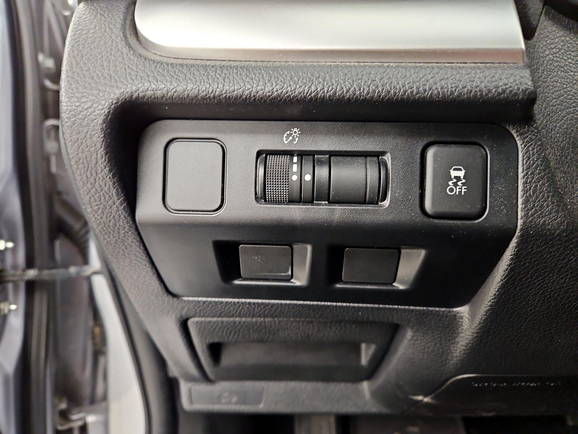 Thumbnail: 2015 Subaru Impreza - 13