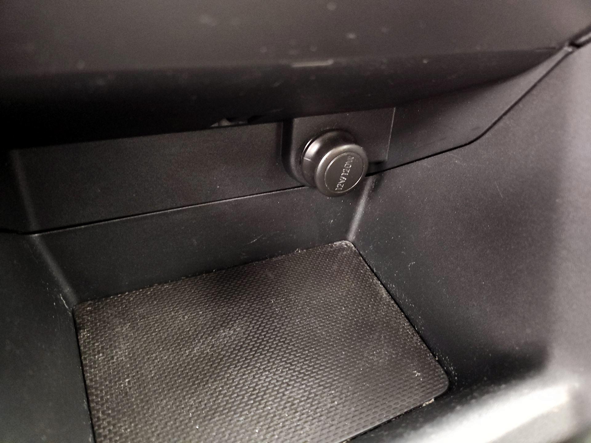 Thumbnail: 2015 Subaru Impreza - 18