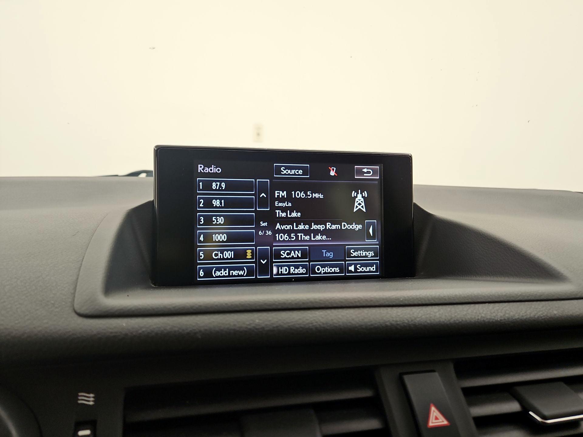 Thumbnail: 2014 Lexus CT - 16