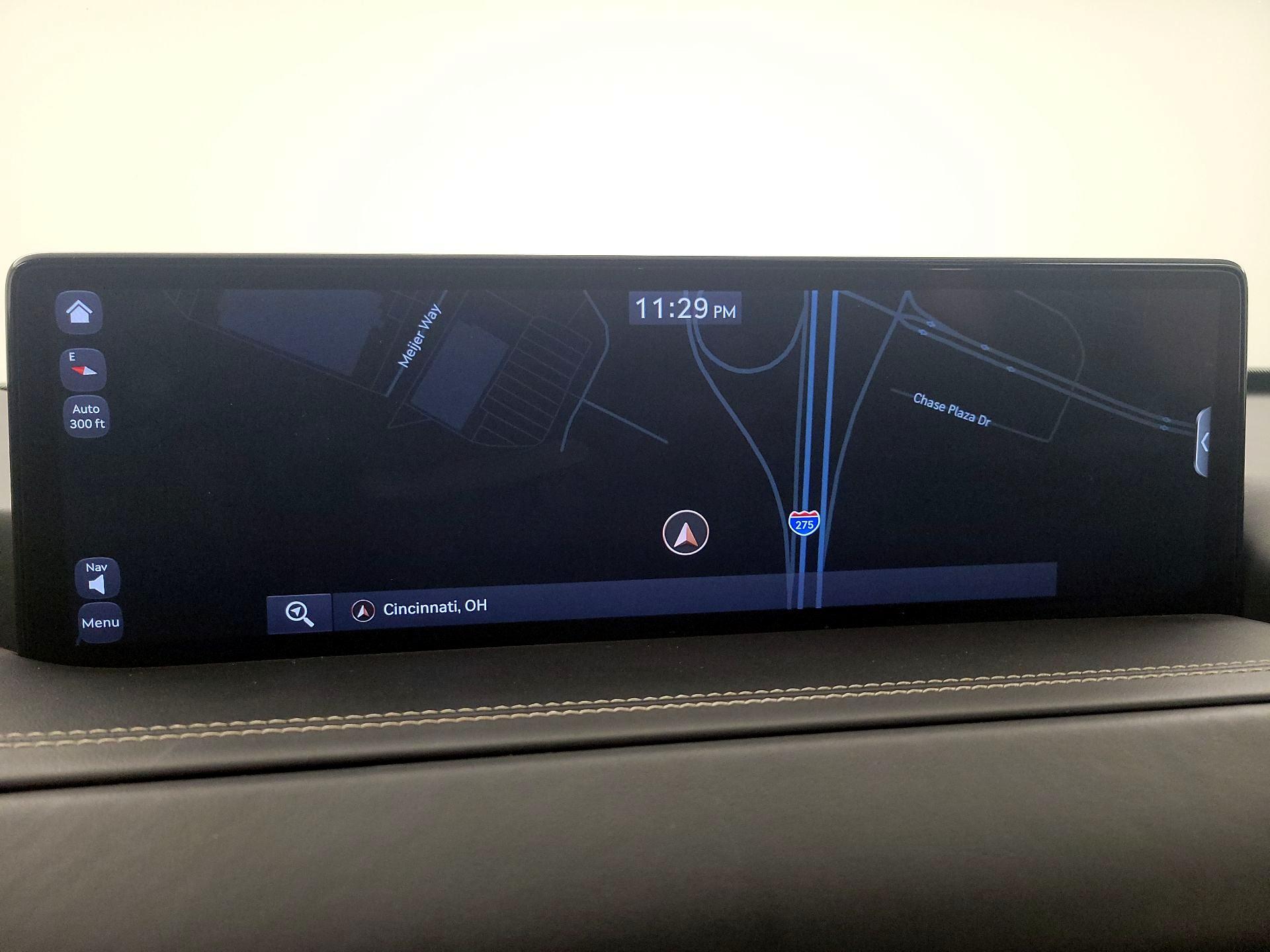 Thumbnail: 2021 Genesis GV80 - 14