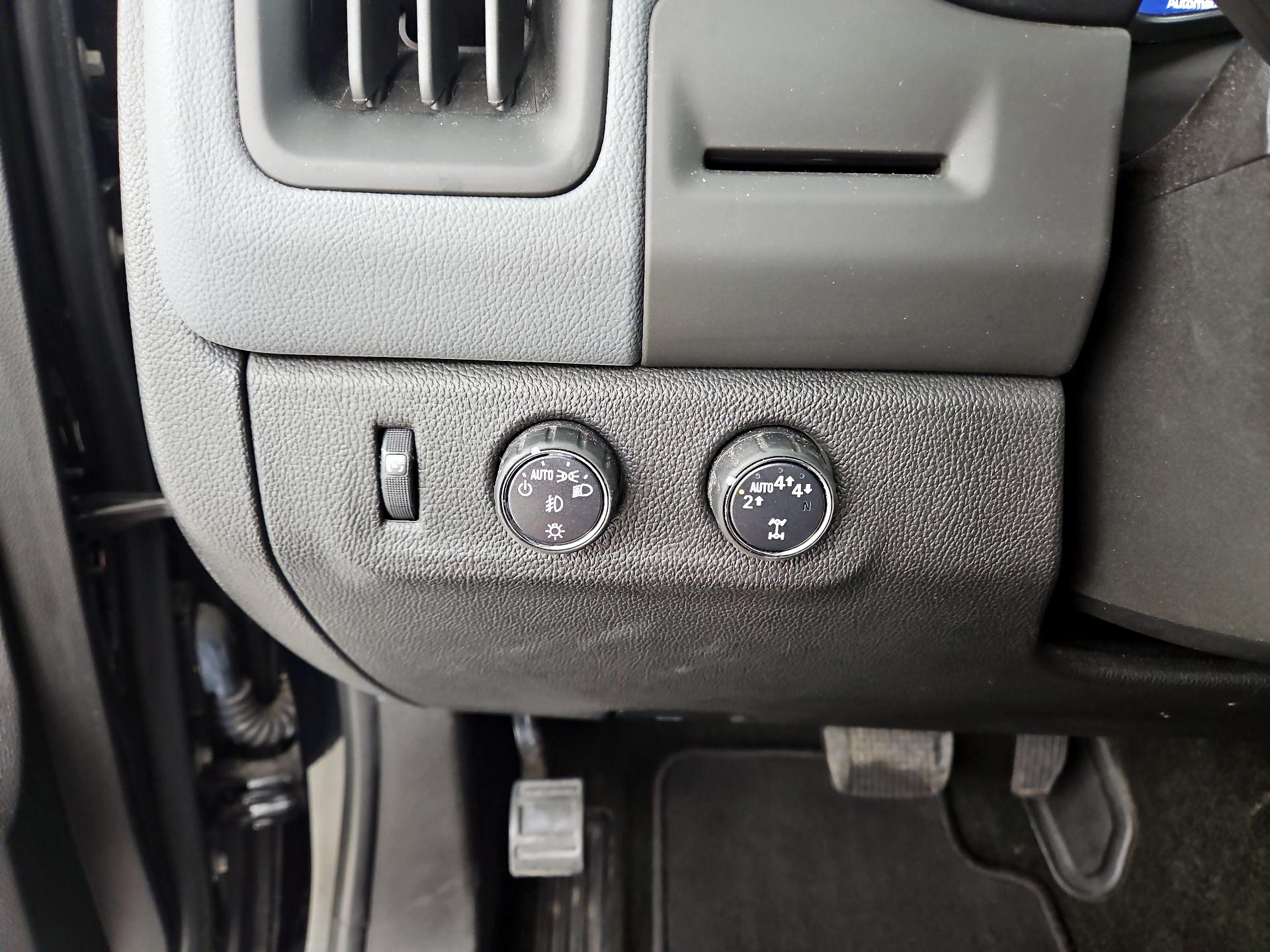 Thumbnail: 2018 Chevrolet Colorado - 13