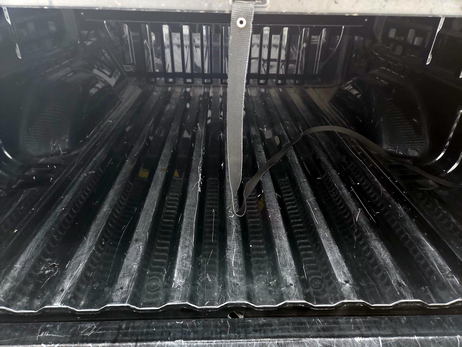 Thumbnail: 2018 Chevrolet Colorado - 20