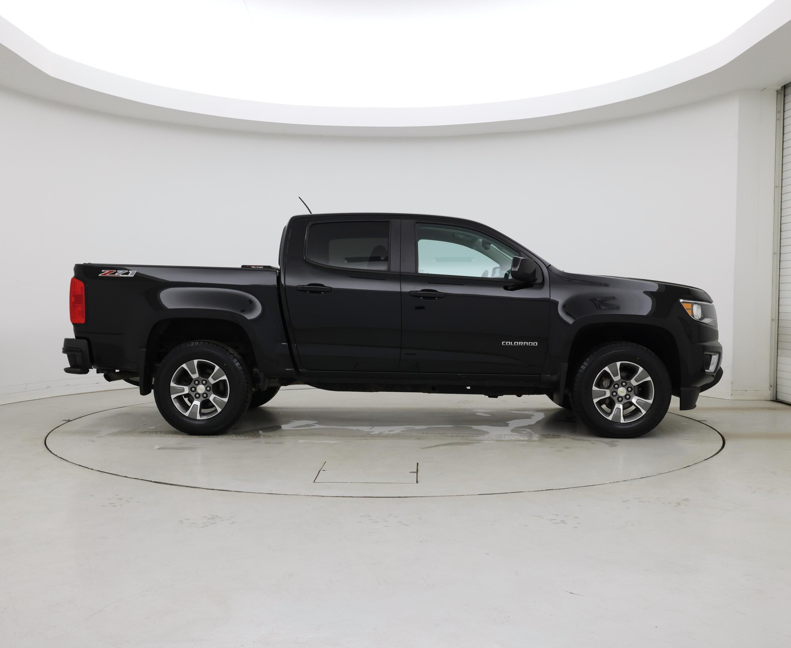 Thumbnail: 2018 Chevrolet Colorado - 7